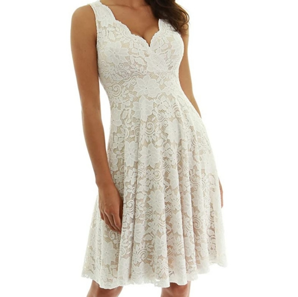 PattyBoutik Dress Lace Ivory Dress Low Cut